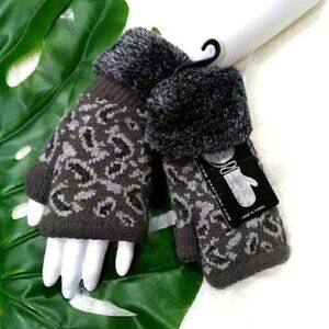 NWT Saachi Knit Gloves Half Gloves Thick Fur Inside No Finger Holes Dark Gray OS